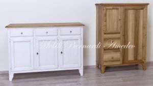 Country style solid wood kitchen cabinets with custom finishes